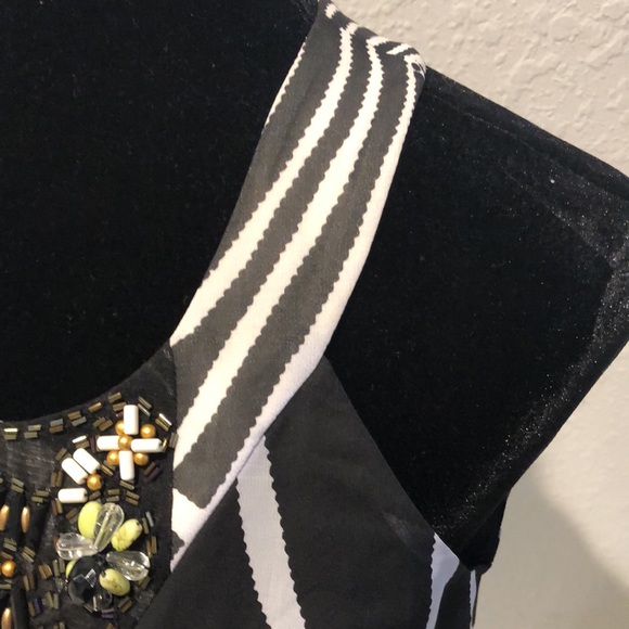 Dusak Designs Embellished Tunic - Picture 4 of 9